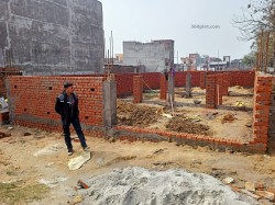 Construction of a house ground floor work