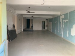 Commercial property for rent in Daudpur